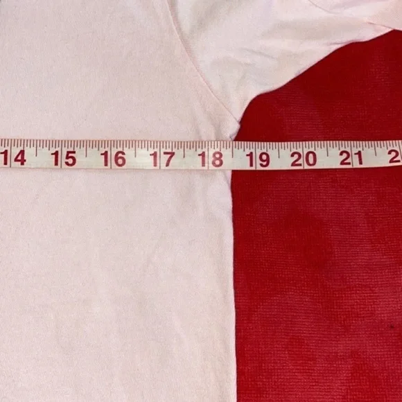 Rare Women’s Hello Kitty Kyoto,Japan Graphic Tee - Picture 9 of 10